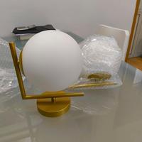 luce tonda da corridoio o da comodino numero2