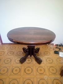 Tavolo ovale antico in legno massello