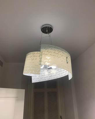 Lampadario a 3 luci con scritte