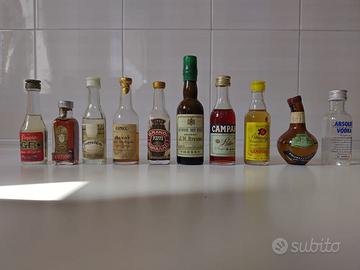 10 bottiglie mignon liquore anni '60-'80 - Lotto2
