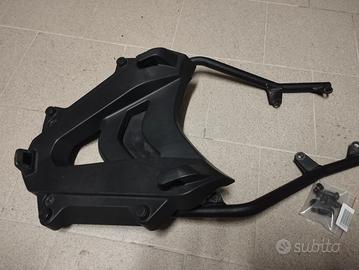 piastra e staffe complete bauletto givi ducati