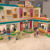 Lego Friends, 
#41731La scuola Internazionale di H