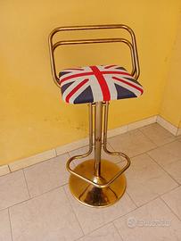 Sgabello girevole in metallo con bandiera Inglese