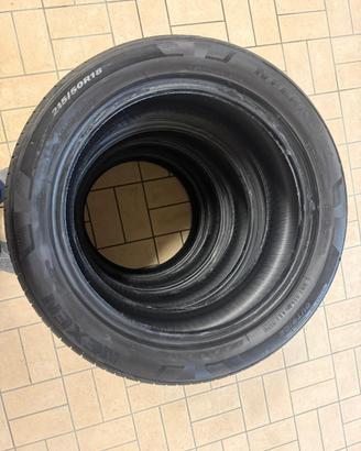 Pneumatici NEXEN 215-50-18 96W dot. 36/24 Estive