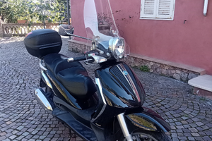 Piaggio Beverly 125