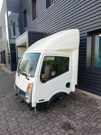 Cabina NISSAN Cabstar 2007 ->