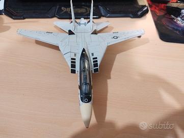 Aereo F-14 Tomcat quello di Top Gun Bianco
