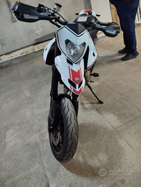 Ducati hypermothard 1100 evo sp