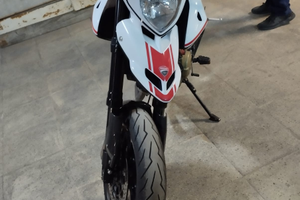 Ducati hypermothard 1100 evo sp