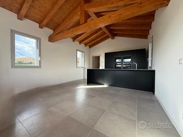 Villetta su piano unico con giardino