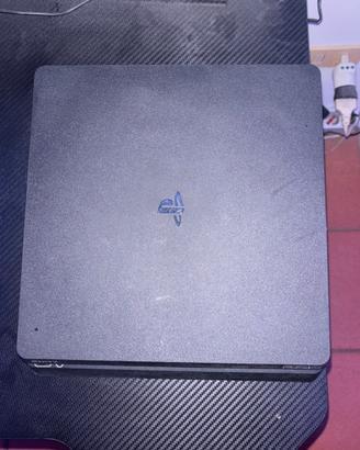 Playstation 4 slim