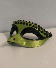 Maschera con elastico