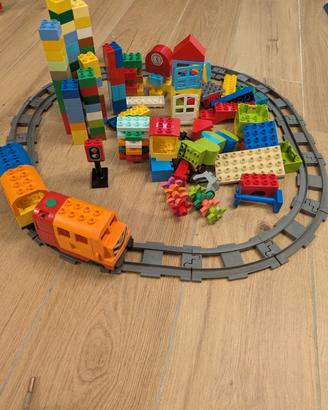 lego duplo treno 