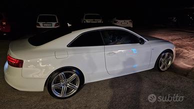Audi A5 coupè 2.0 tdi 170 cv S-Line