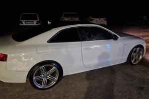 Audi A5 coupè 2.0 tdi 170 cv S-Line