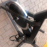 Domyos. Spin bike 100