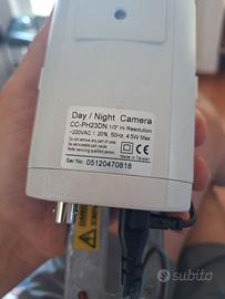 Telecamera e custodia da esterno IP66 UltraK