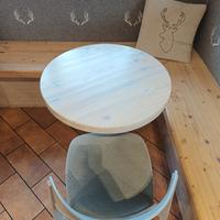 Sedie a tavolini da bar