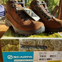 Scarpa Cyrus Mid Gtx tg. 38 da trekking NUOVE