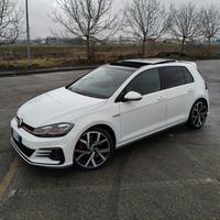 Volkswagen Golf GTI 7.5 performance tetto apribile