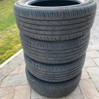 Treno di 4 pneumatici Hankook