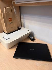 computer acer con inclusa stampante e cartuc