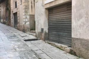 Garage a Ragusa Ibla - Via XI Febbraio
