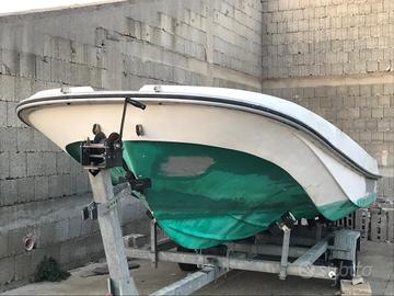 Boston Whaler Outrage 19.7 + Sakonnet 16,7