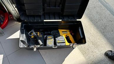 Trapano tassellatore DEWALT a batteria