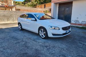 Volvo V60 D3 2.0 Restyling