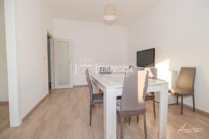 Trilocale ristrutturato con due camere da letto