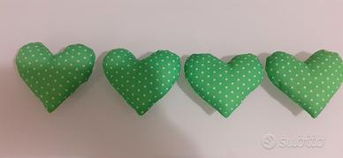 Cuori di stoffa verde a pois per decorazioni 4 pz
