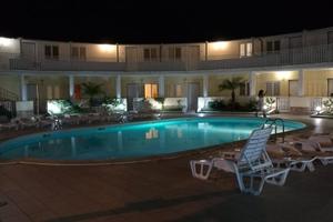 Residence con piscina