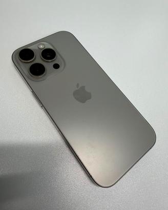 Iphone 16 Pro - con Cover Montblanc