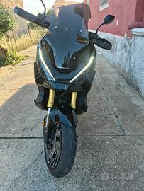XADV 750