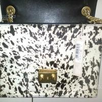 Borsa e scarpe Coccinelle in cavallino