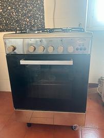 cucina a gas forno