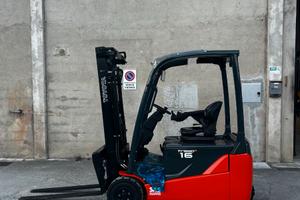 CARRELLO ELEVATORE