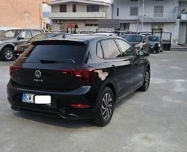 Volkswagen Polo 1.0 TSI Life 2025 SINISTRATA