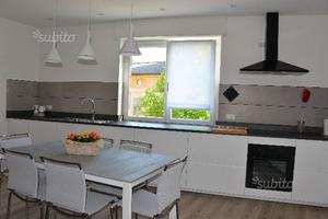 Chez George IT022104C2HKDG2OAS