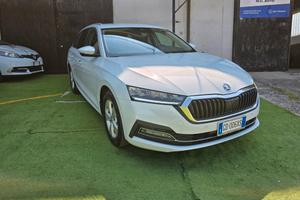 Skoda Octavia 2.0TDI 150CV DSG Executive -2021