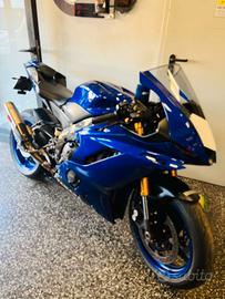 Yamaha YZF R6 R COLLETTORI ARROW FINALE AKRAPOVIC 