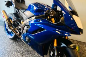 Yamaha YZF R6 R COLLETTORI ARROW FINALE AKRAPOVIC 