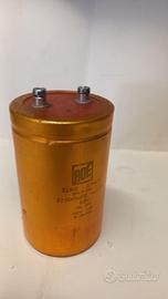 condensatore elettrolitico