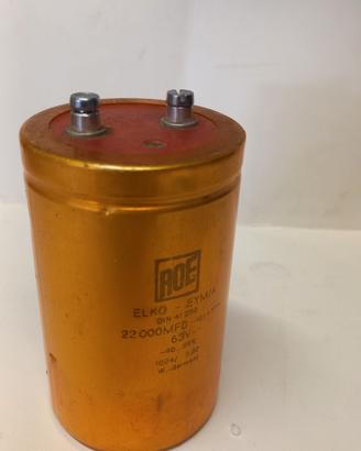 condensatore elettrolitico