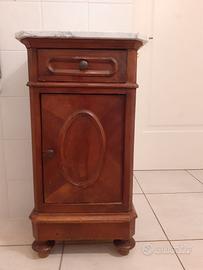 TRE COMODINI ANTICHI