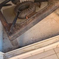 Due Fornelli a gas in ghisa 40x40 cm