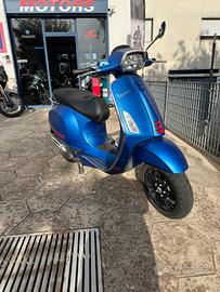 Piaggio Vespa 50 Super Sprint In HFP MOTORS MONOPO
