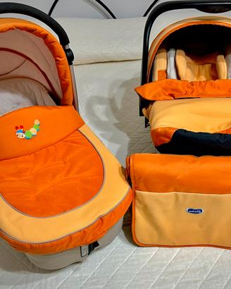 Carrozzina/ovetto completo