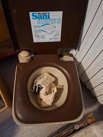 Wc chimico NUOVO MAI USATO CON ACCESSORI